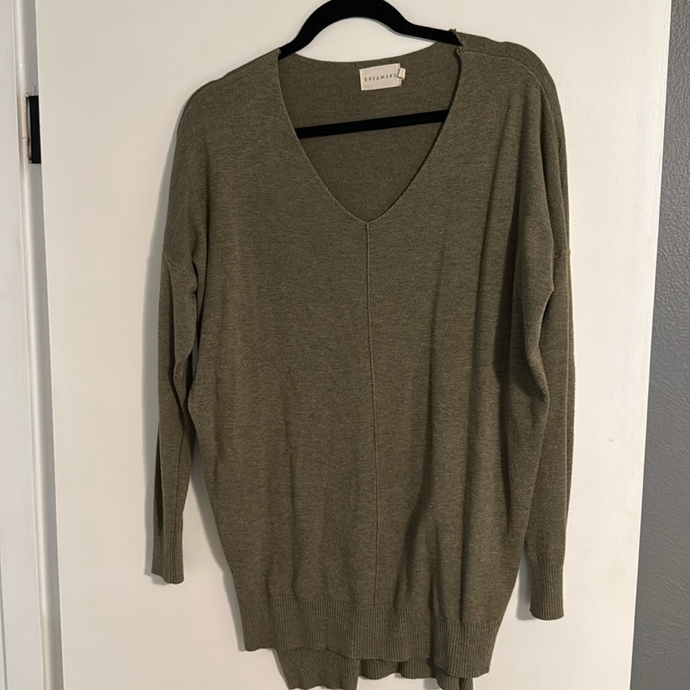 Green lightweight sweater